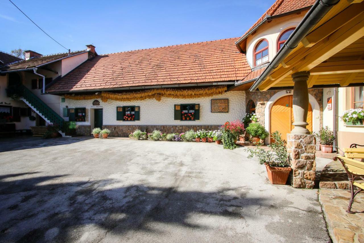 Moj Dom-Toplak Hotel Jursinci Buitenkant foto