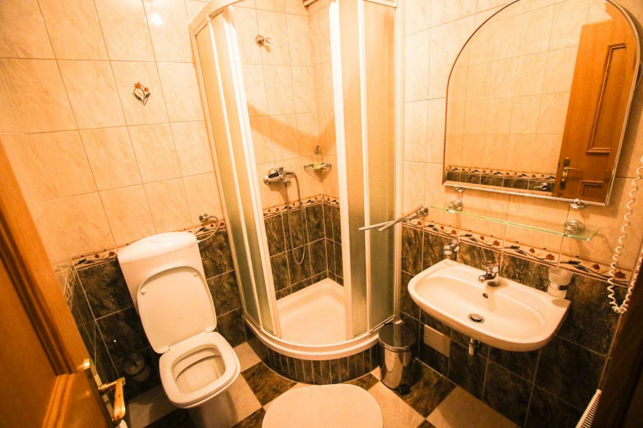 Moj Dom-Toplak Hotel Jursinci Buitenkant foto